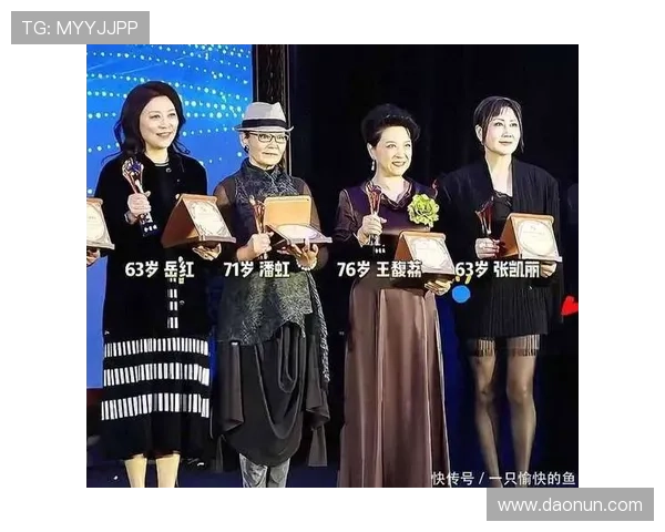 澳门娱乐新闻最新动态：明星明星纷纷亮相澳门精彩纷呈的娱乐盛事揭秘澳门娱乐圈的最新热点事件澳门娱乐新闻引领娱乐潮流逐步走向国际化发展趋势分析